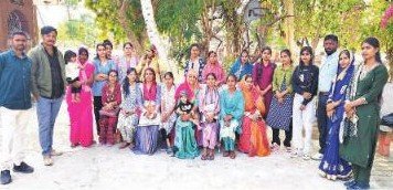 बच्चों व महिलाओं को स्वावलंबी बनाने की दिशा में किया जा रहा कार्य